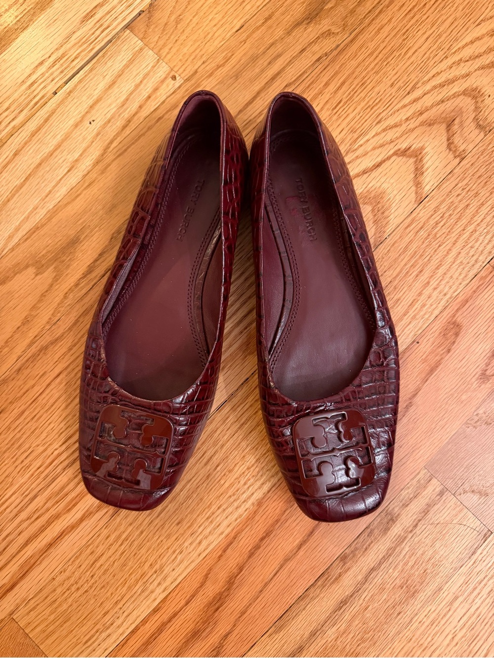 Tory Burch Burgundy Croc-Embossed Logo Ballet Flats